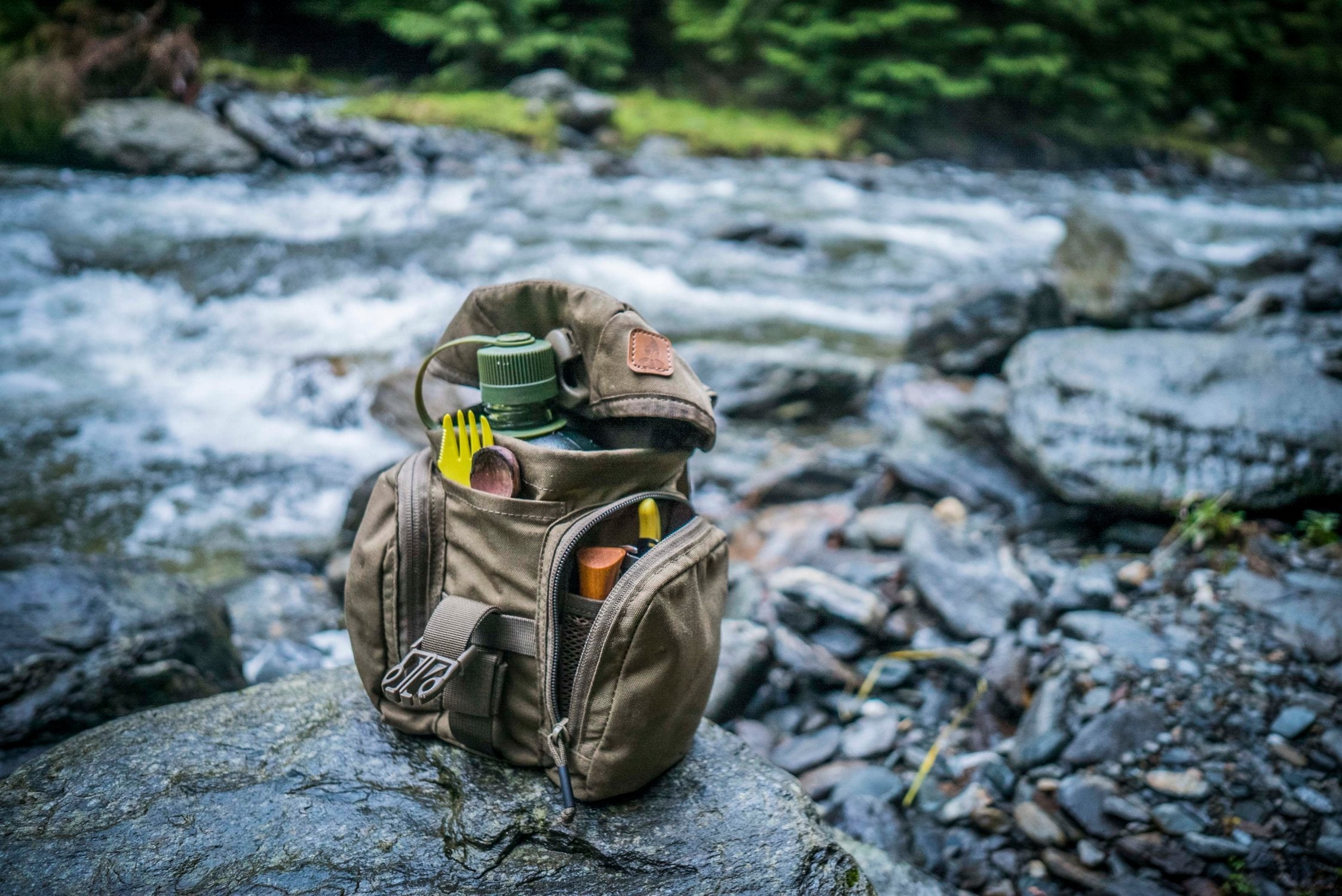 ESSENTIAL KITBAG - shadow grey