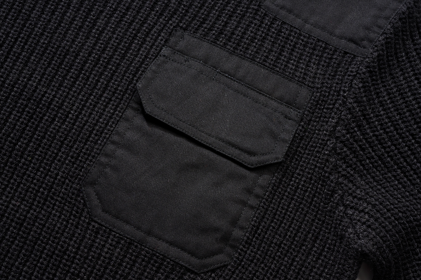 Kids BW Pullover black