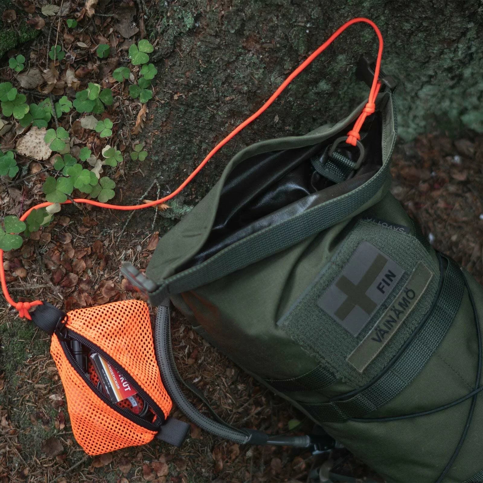 Dayback Hatka 12L schwarz