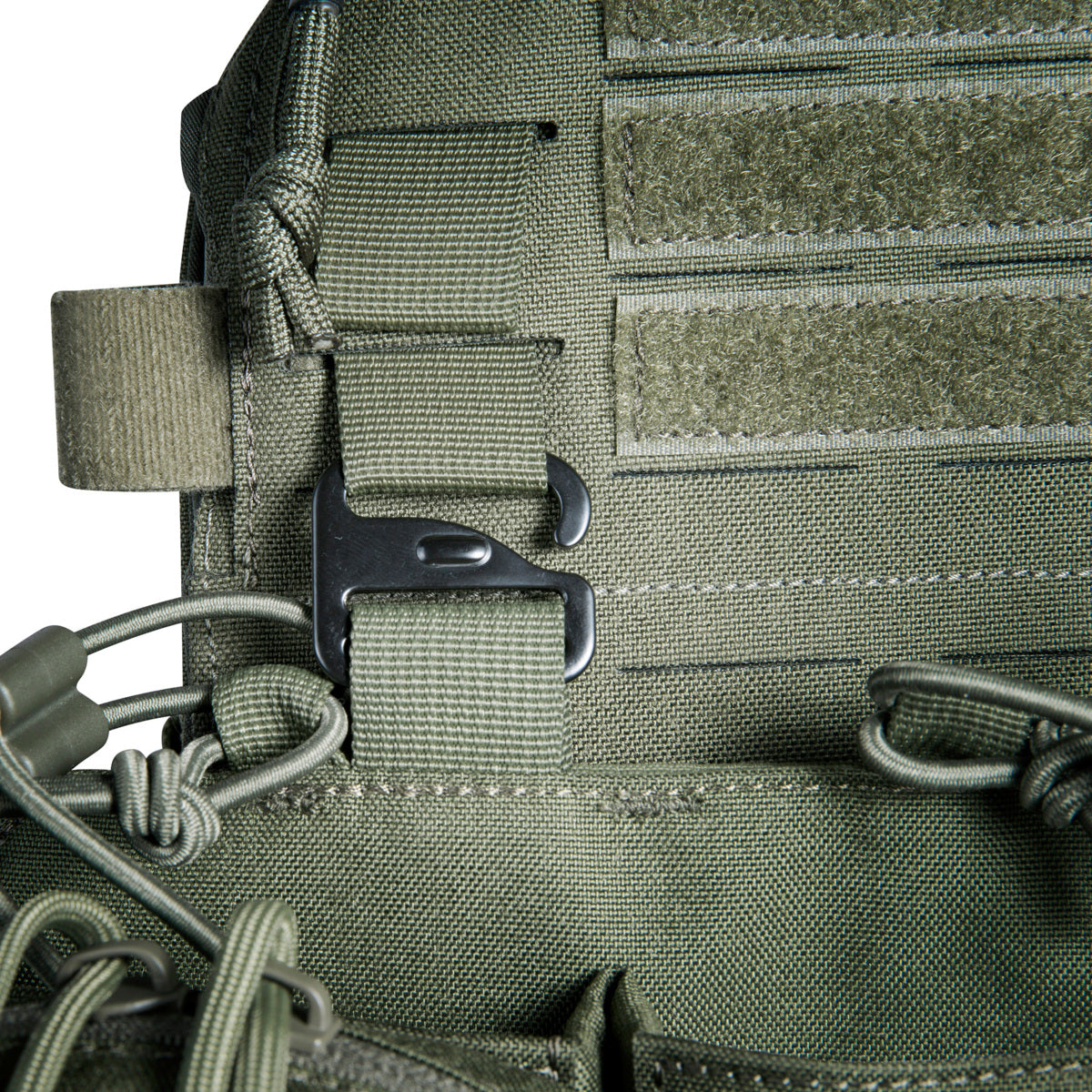 8869331p.jpg
